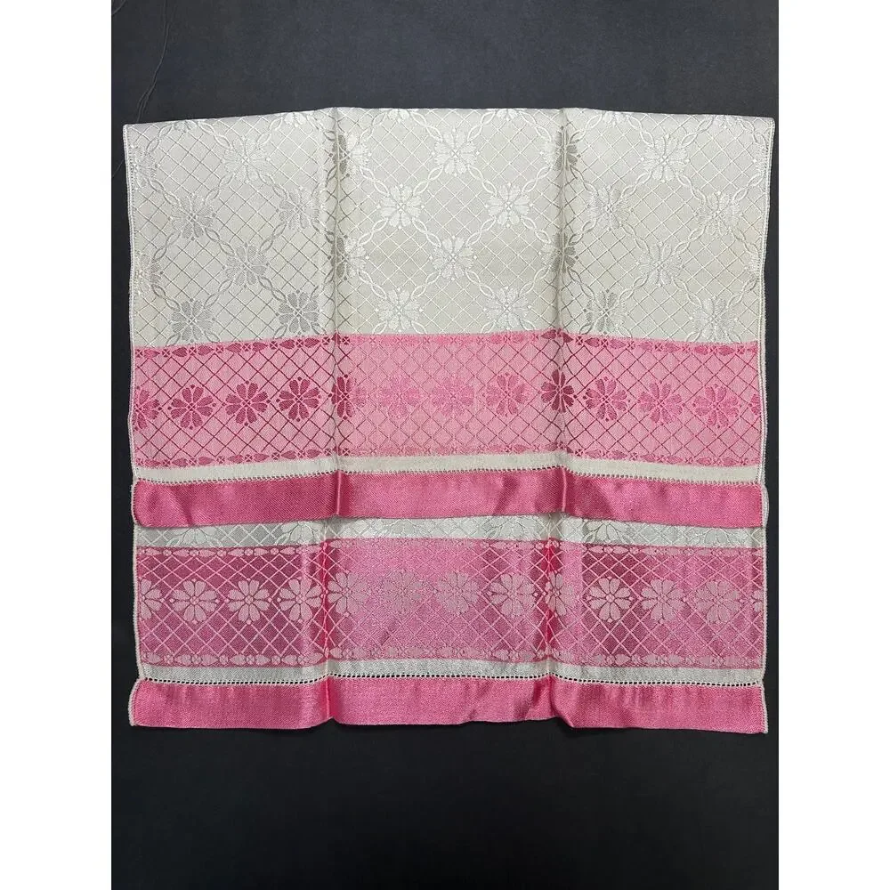 Vintage Linen/Linen Blend Kitchen Bathroom Towels‎ Lot of Three